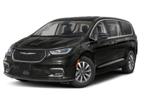 Used 2024 Chrysler Pacifica