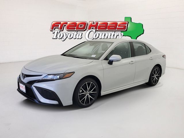 Used 2024 Toyota Camry