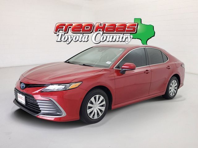 Used 2023 Toyota Camry Hybrid