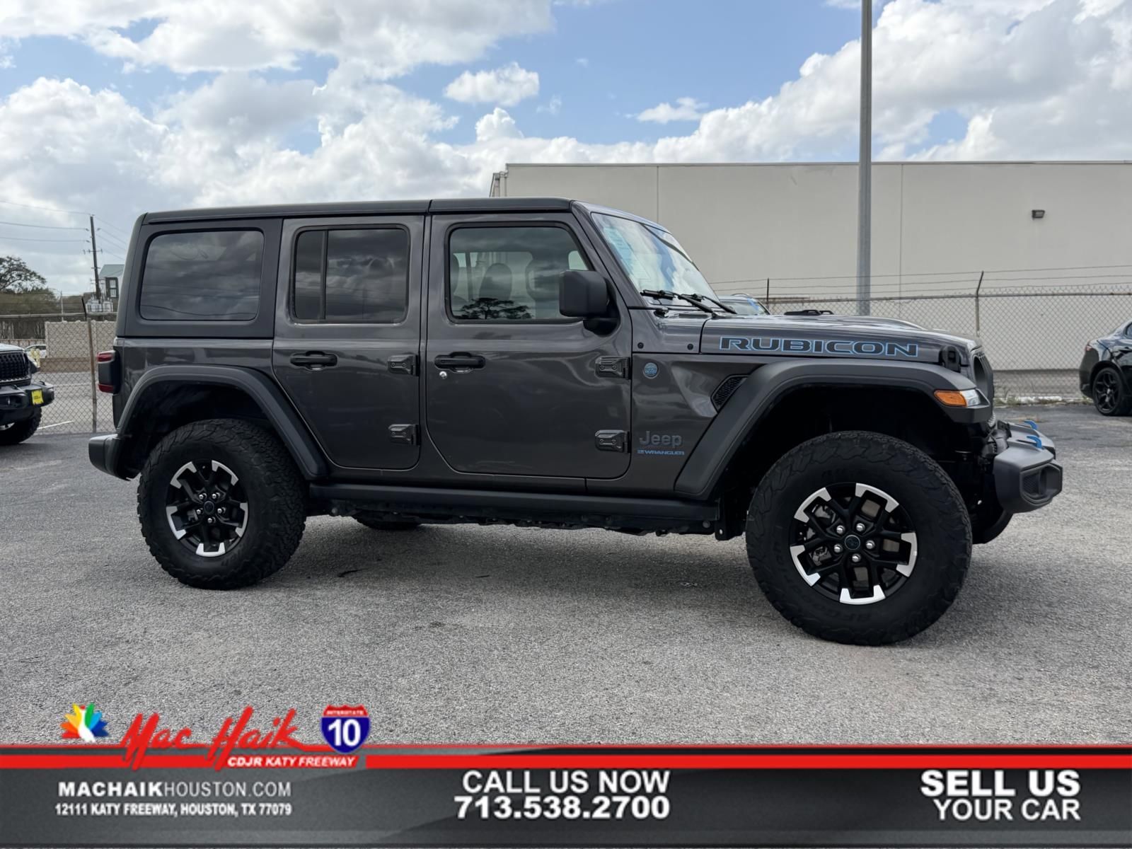 Used 2025 Jeep Wrangler