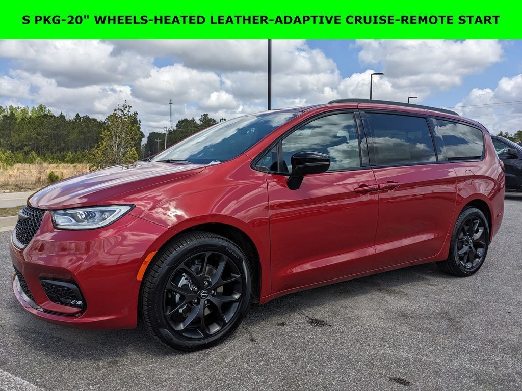 New 2026 Chrysler Pacifica