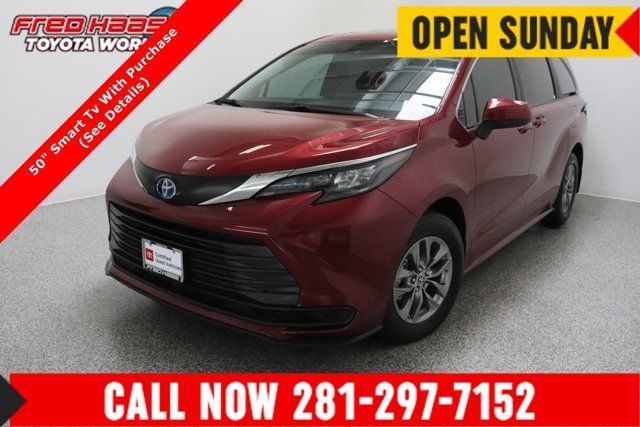 Used 2025 Toyota Sienna