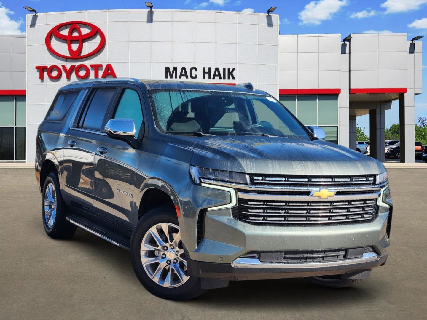 Used 2023 Chevrolet Suburban