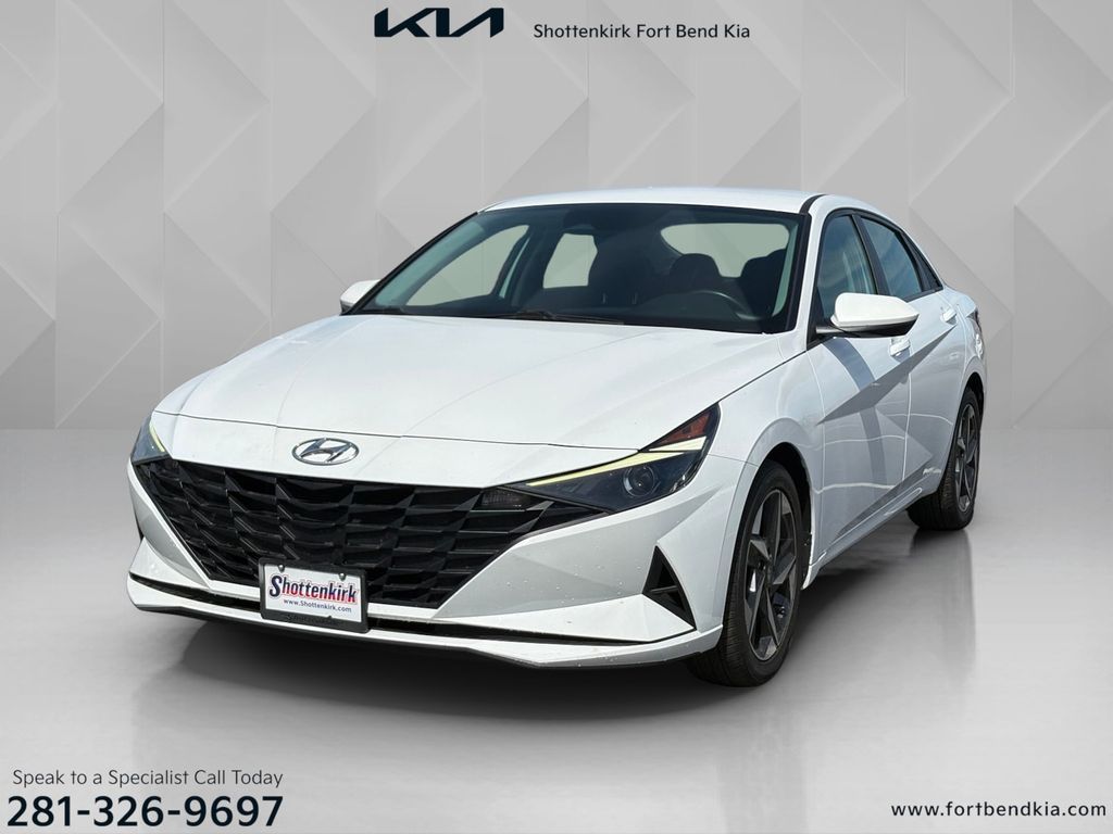 Used 2023 Hyundai Elantra