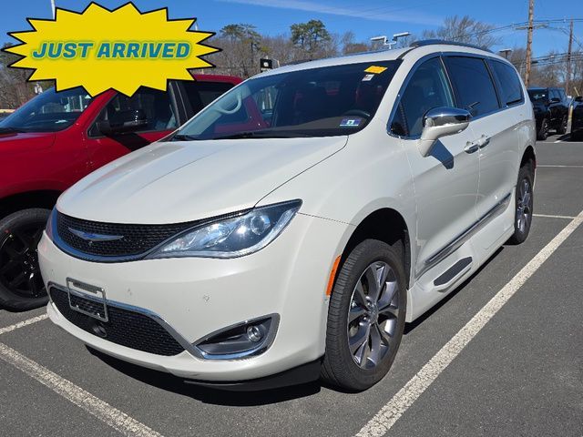 Used 2019 Chrysler Pacifica