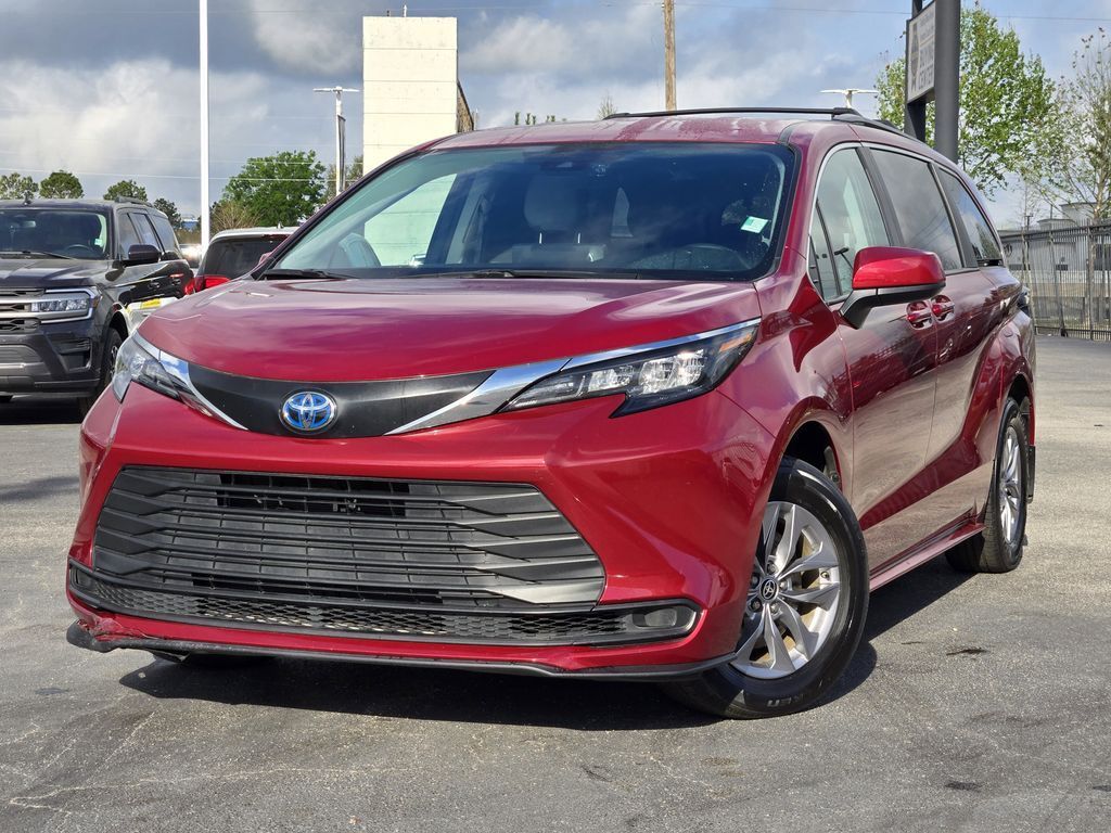Used 2024 Toyota Sienna