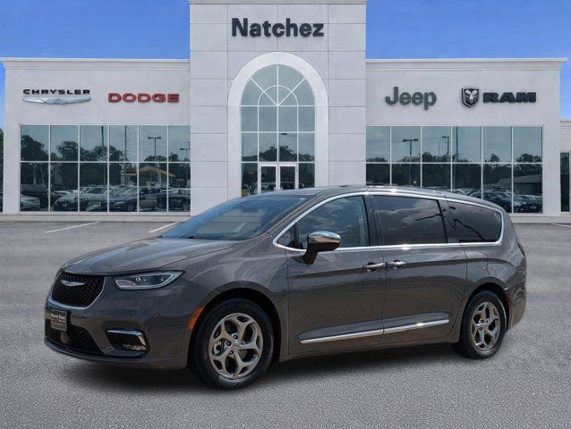 Used 2023 Chrysler Pacifica