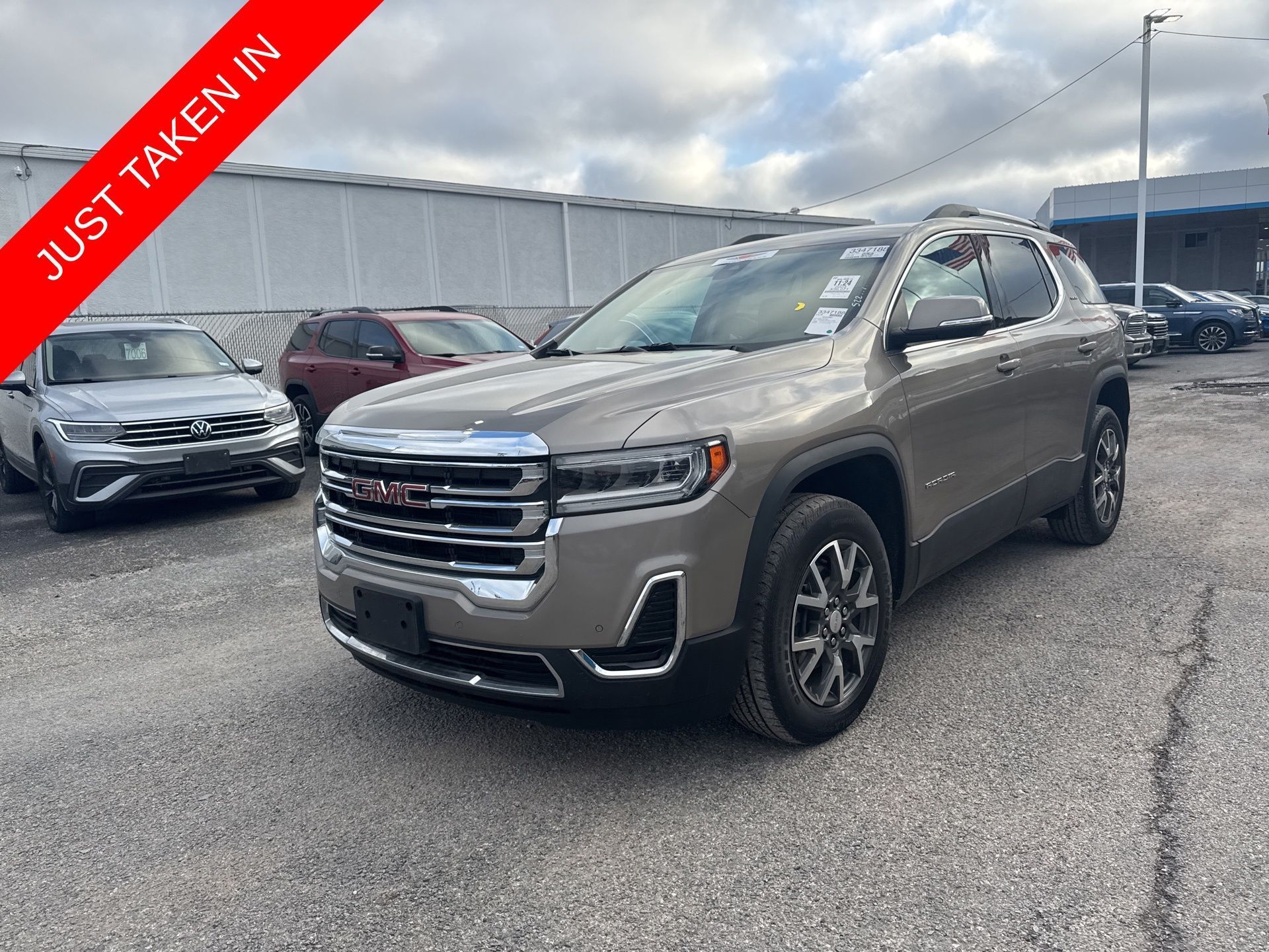 Used 2023 GMC Acadia