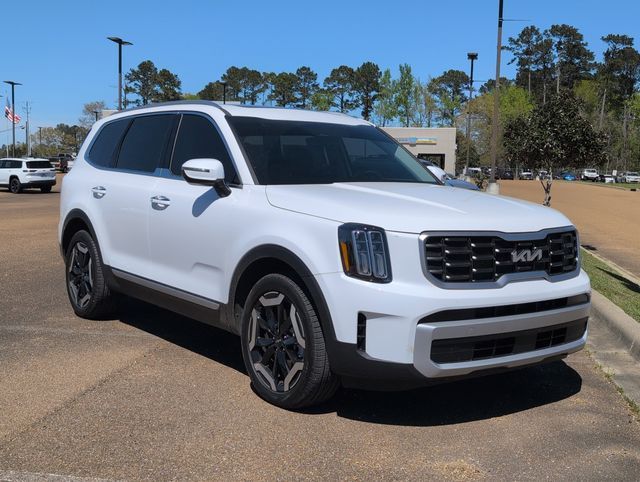 Used 2025 Kia Telluride