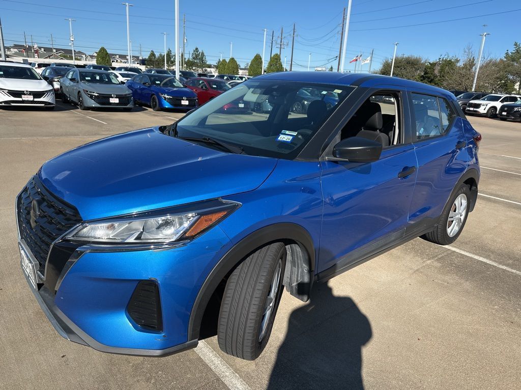 Used 2021 Nissan Kicks