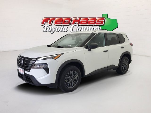 Used 2024 Nissan Rogue