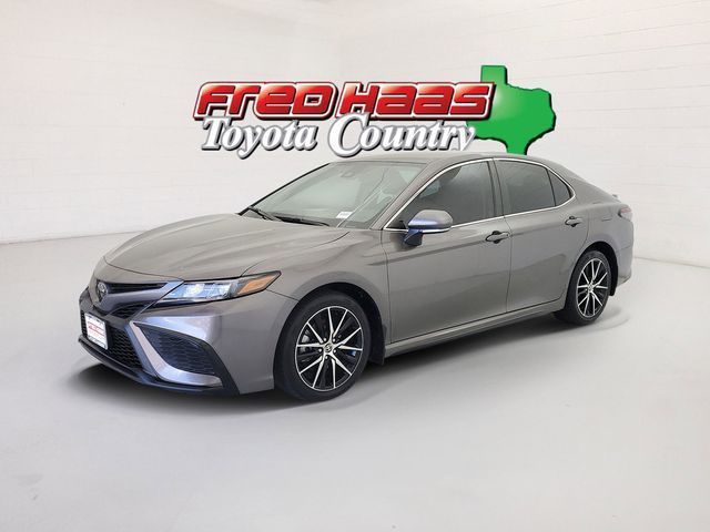 Used 2023 Toyota Camry