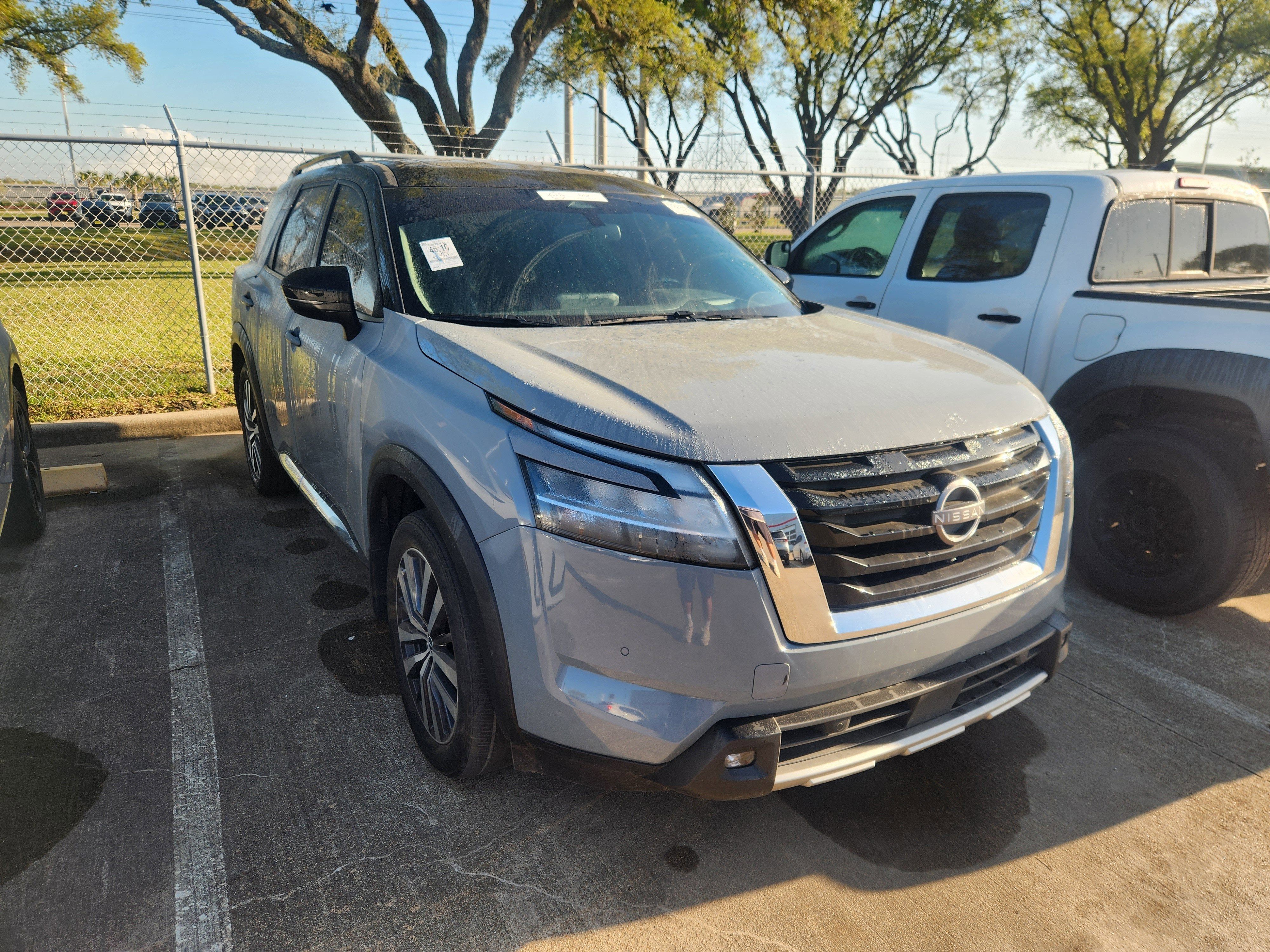 Used 2022 Nissan Pathfinder