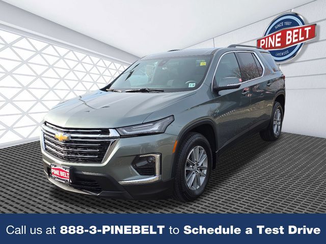 Used 2023 Chevrolet Traverse