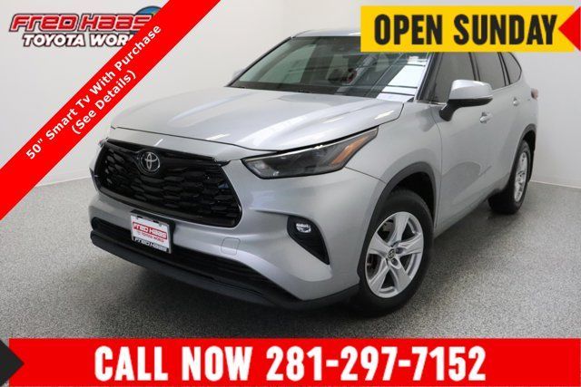 Used 2023 Toyota Highlander