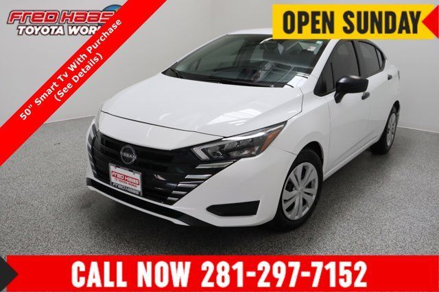 Used 2025 Nissan Versa