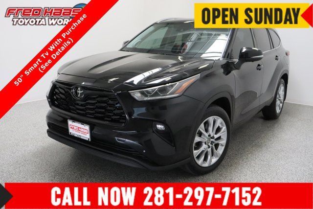 Used 2024 Toyota Highlander