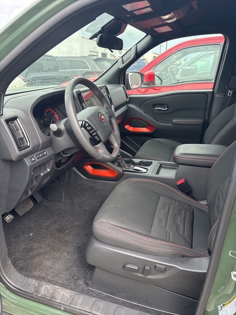 Used 2025 Nissan Frontier