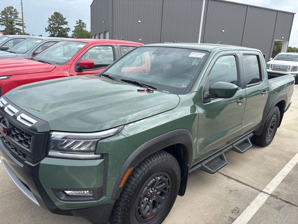 Used 2025 Nissan Frontier