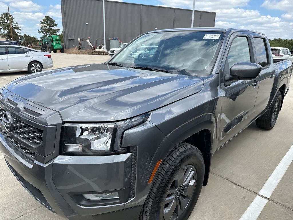 Used 2025 Nissan Frontier