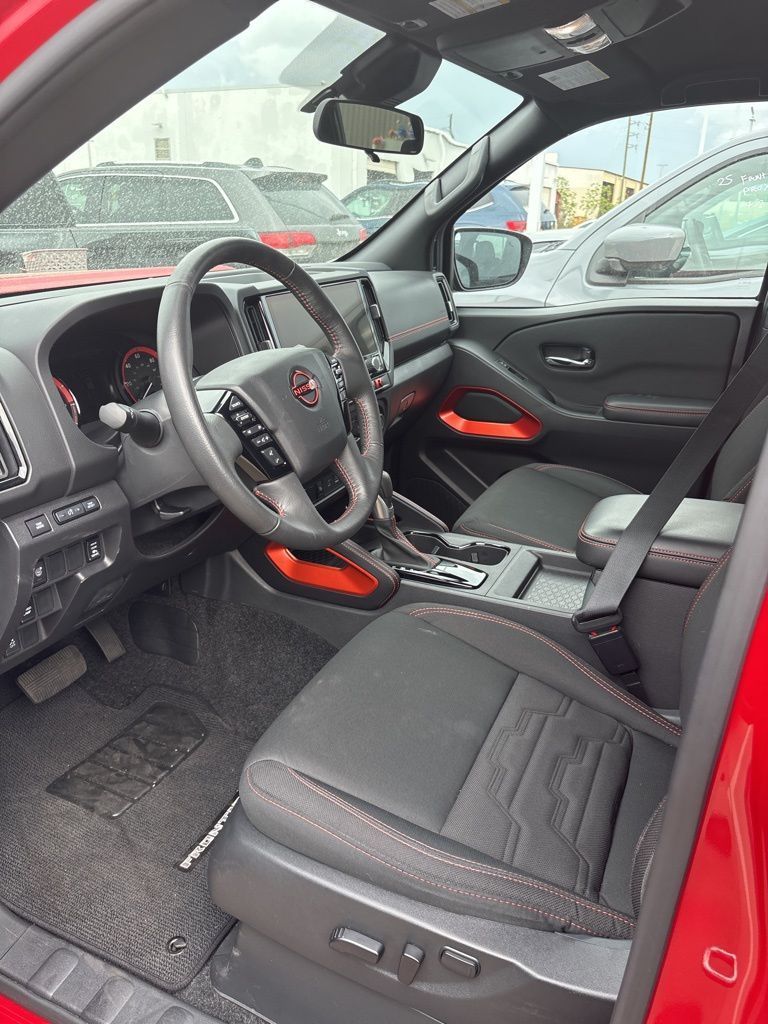 Used 2025 Nissan Frontier