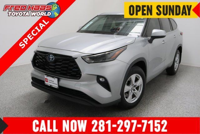 Used 2023 Toyota Highlander