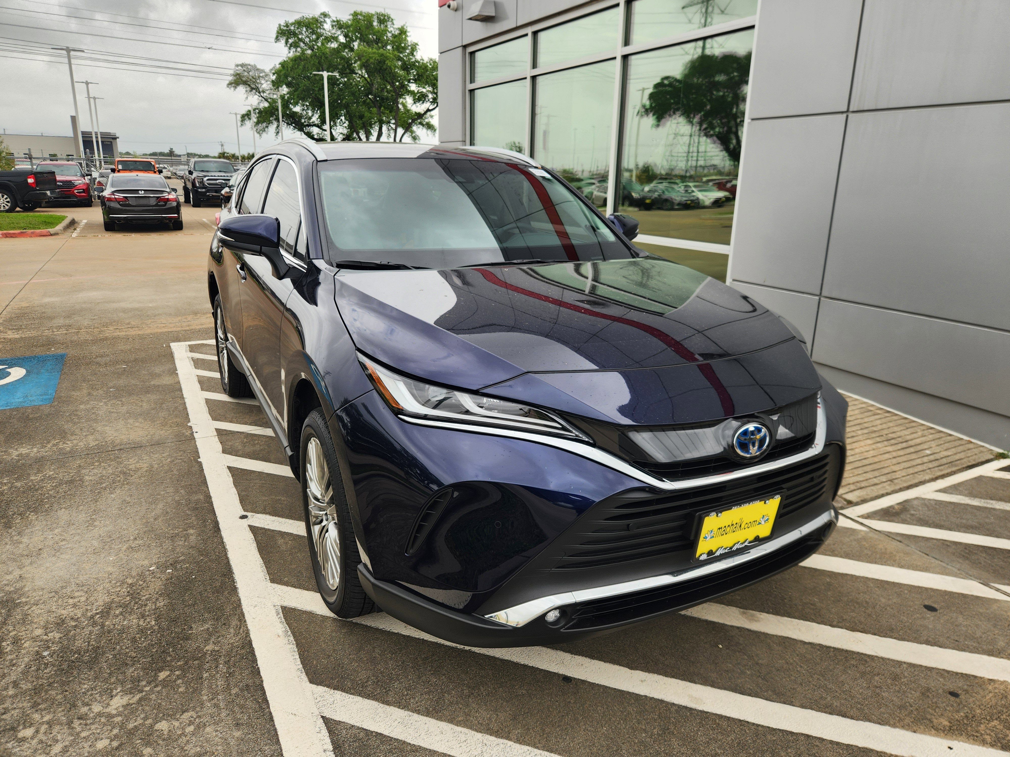 Used 2024 Toyota Venza