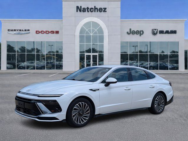 Used 2025 Hyundai Sonata Hybrid