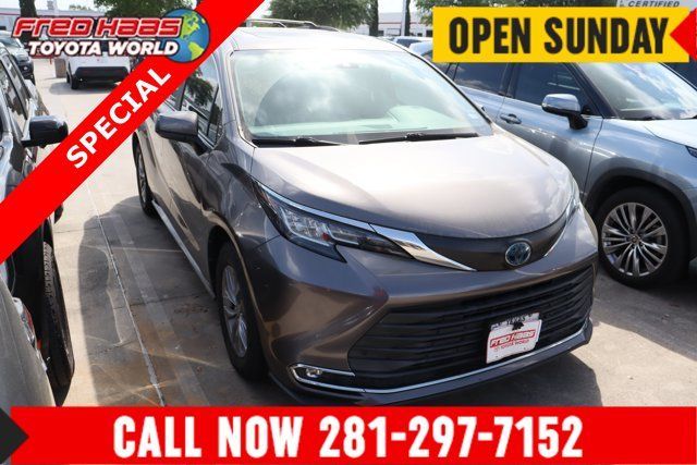 Used 2022 Toyota Sienna