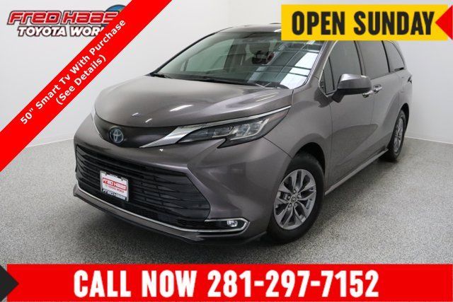 Used 2022 Toyota Sienna