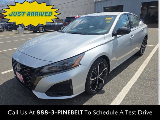 Used 2024 Nissan Altima