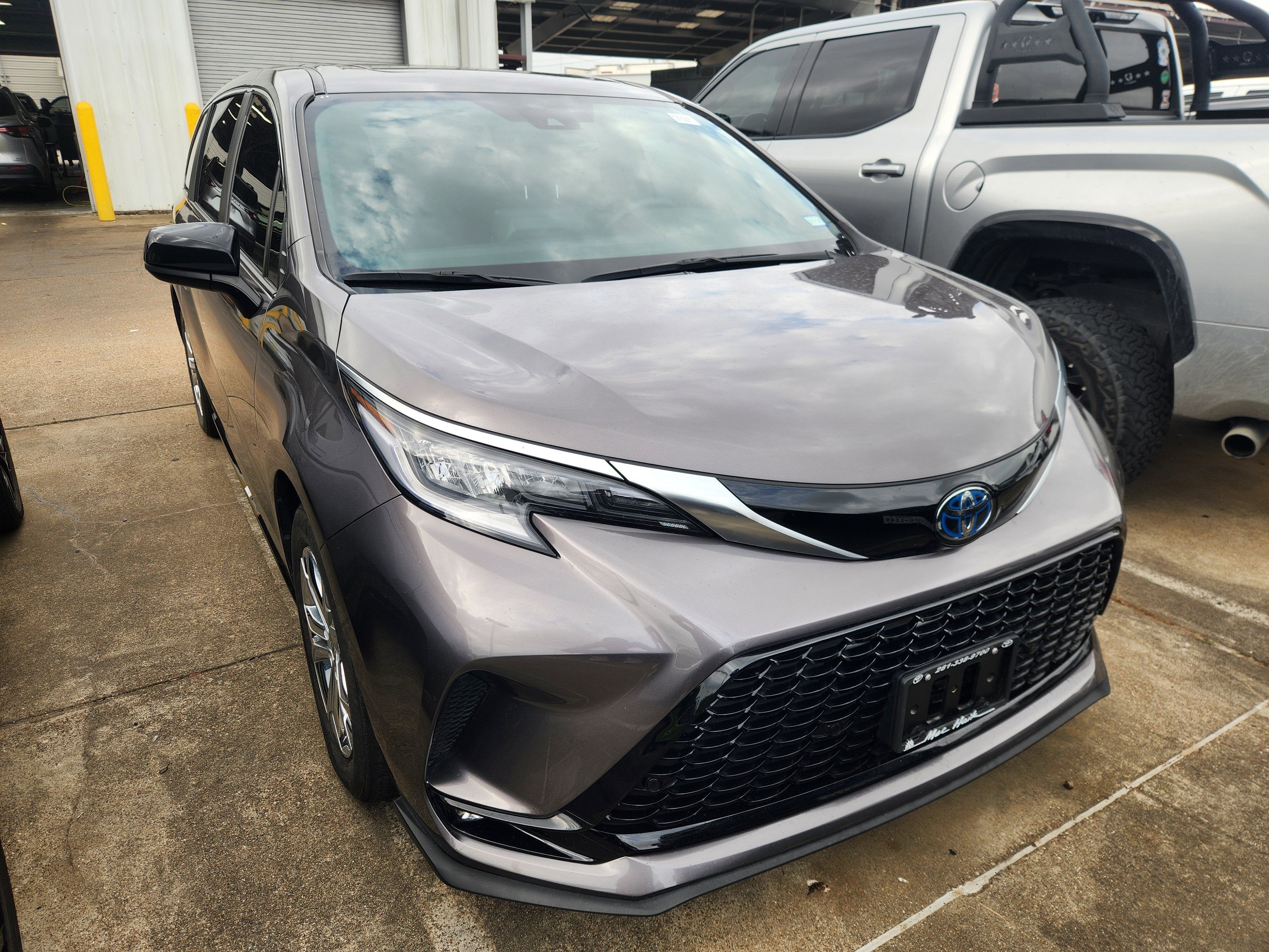 Used 2022 Toyota Sienna