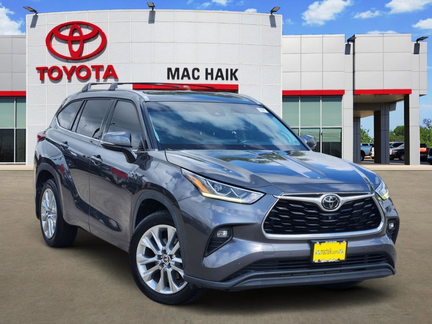 Used 2020 Toyota Highlander