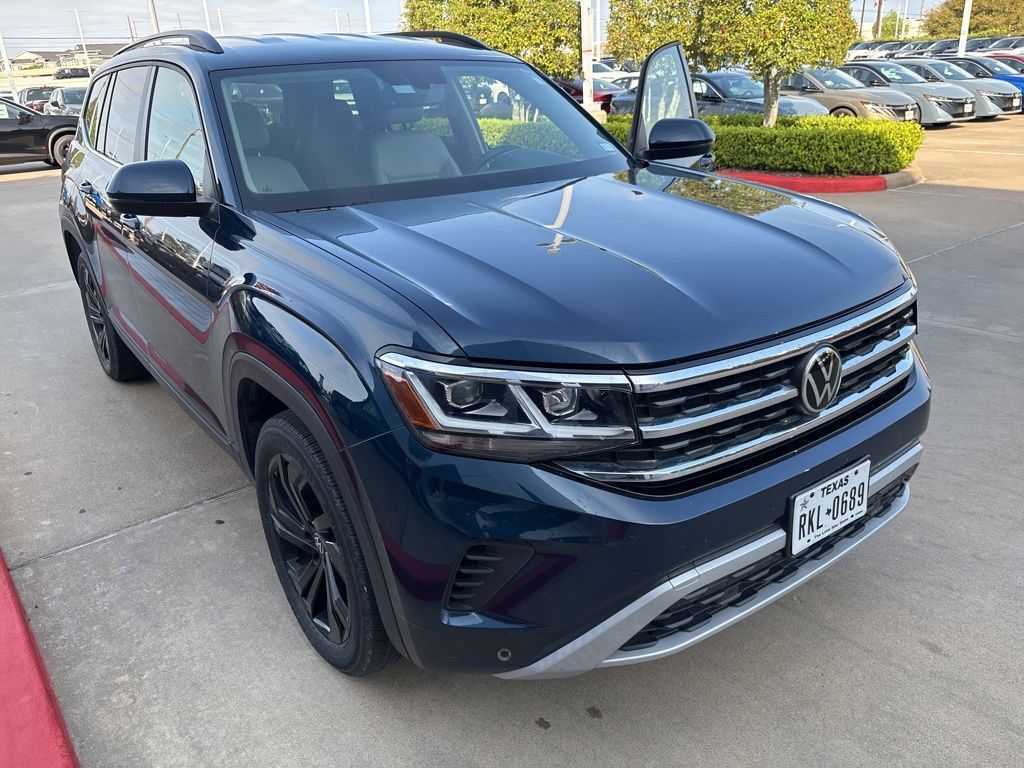 Used 2022 Volkswagen Atlas
