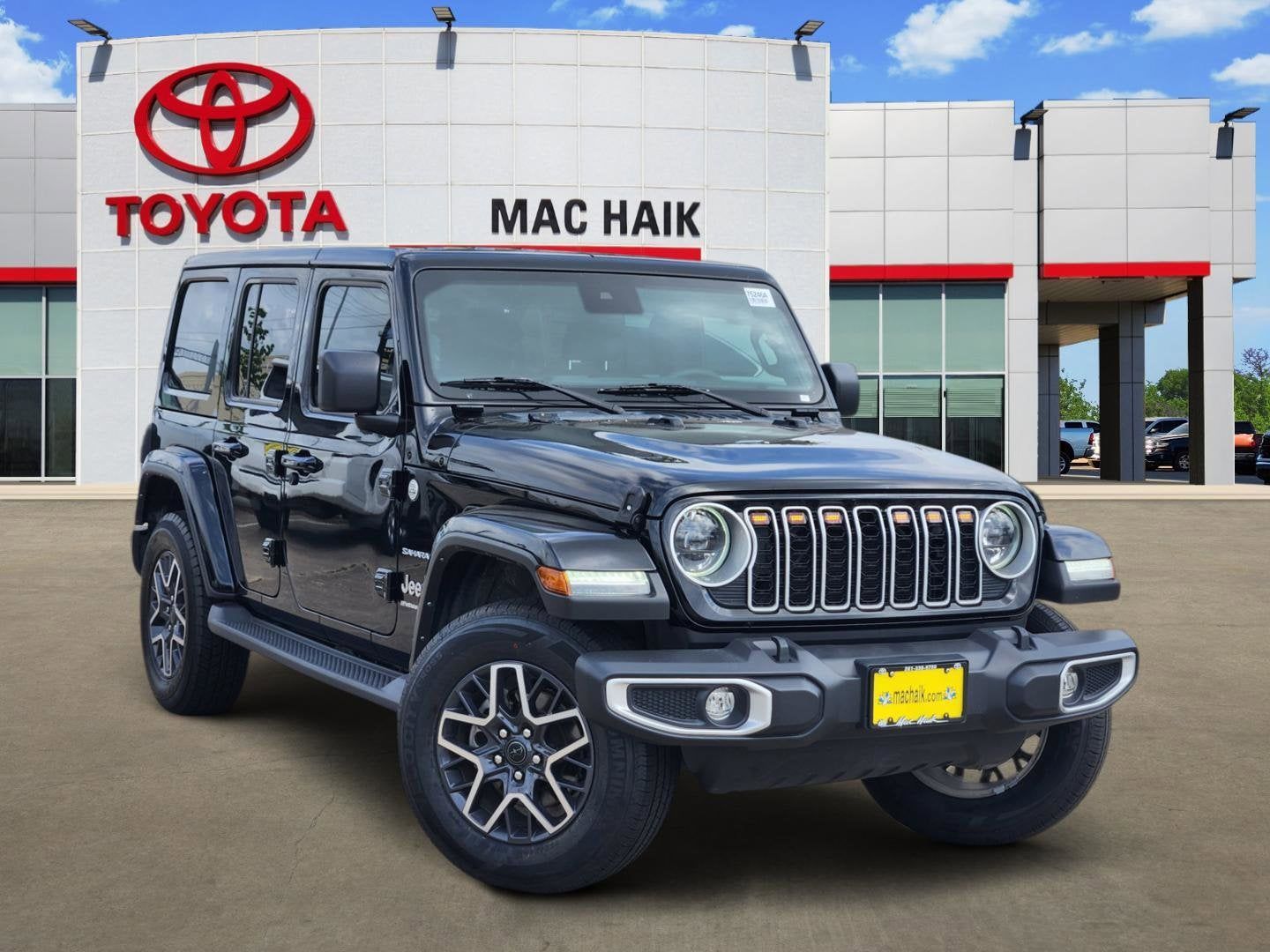 Used 2024 Jeep Wrangler