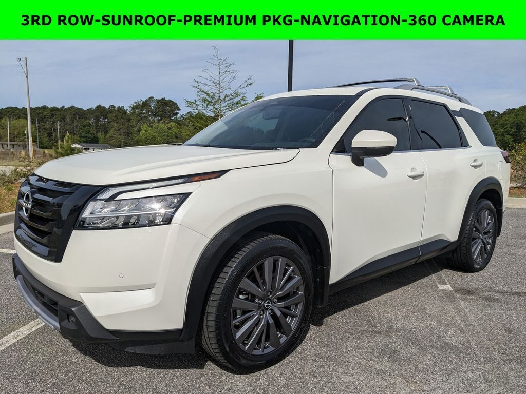 Used 2024 Nissan Pathfinder