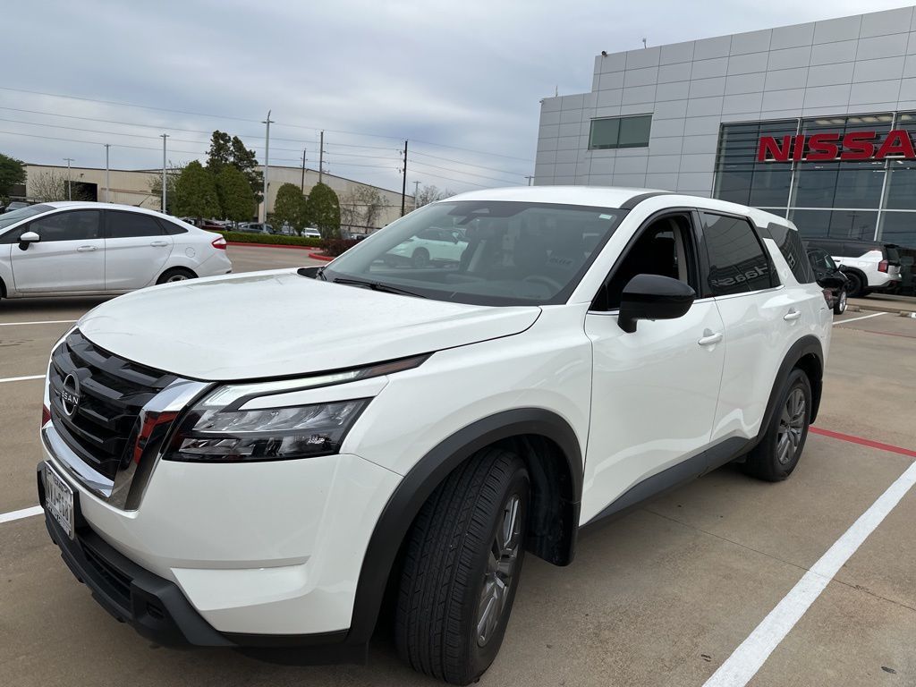 Used 2025 Nissan Pathfinder