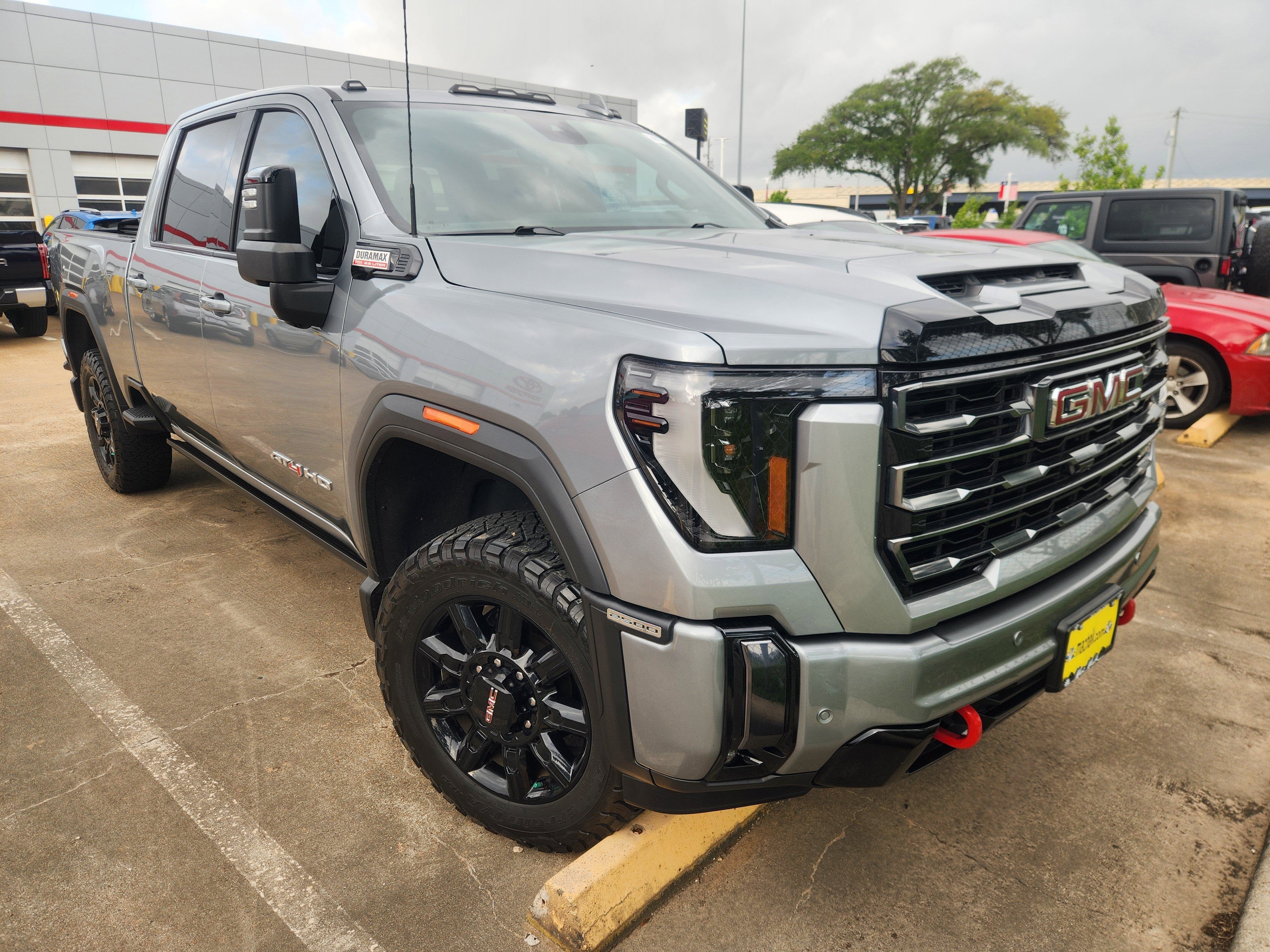 Used 2024 GMC Sierra 2500HD