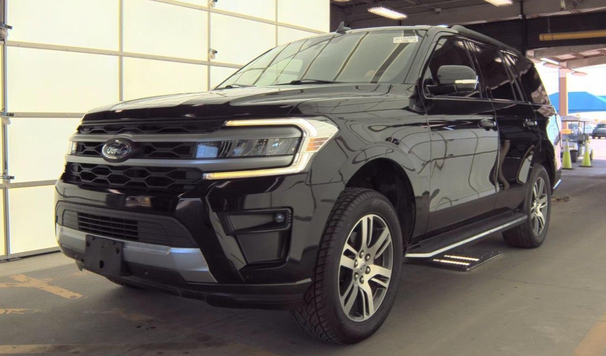 Used 2022 Ford Expedition