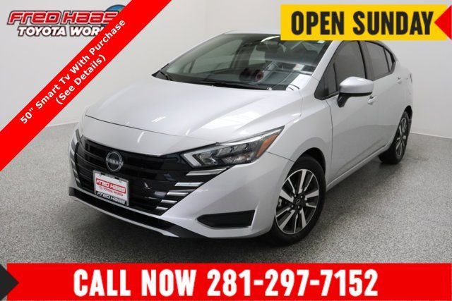 Used 2025 Nissan Versa
