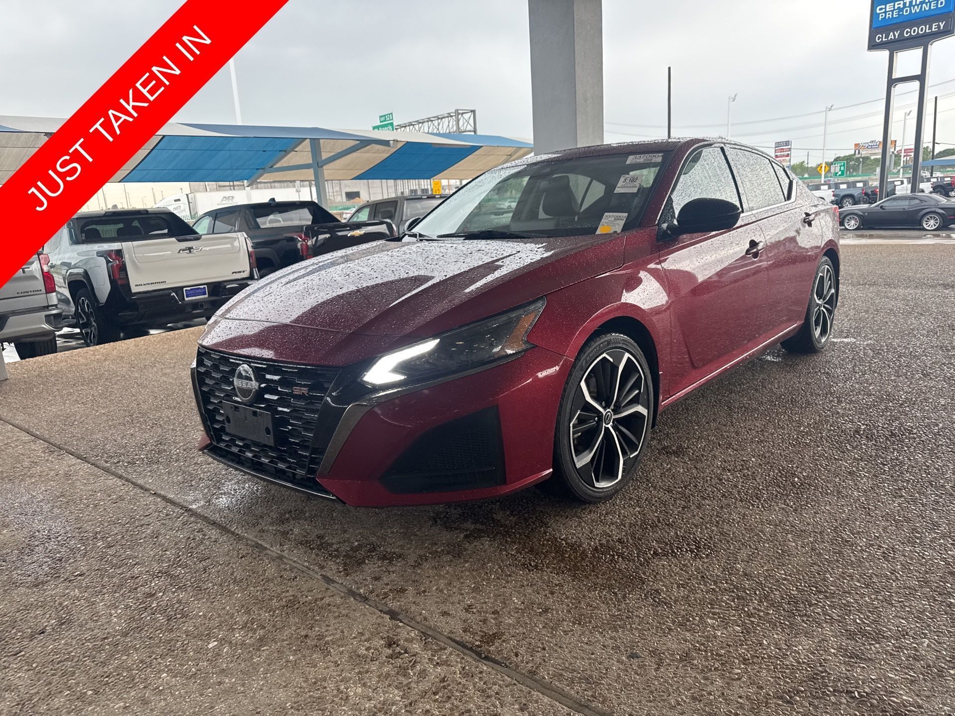 Used 2023 Nissan Altima