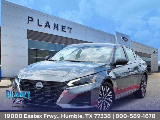Used 2025 Nissan Altima
