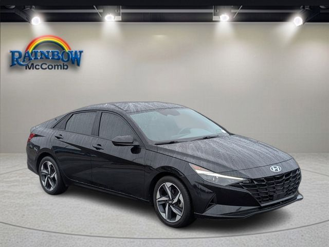 Used 2023 Hyundai Elantra