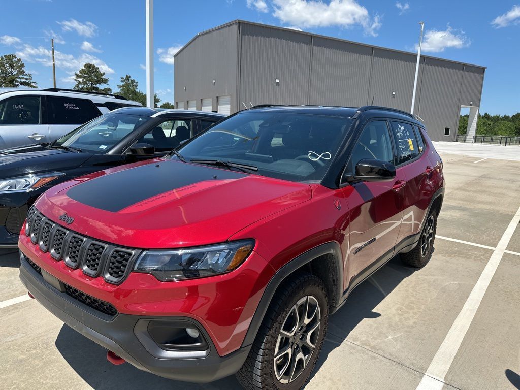 Used 2025 Jeep Compass