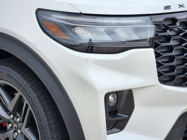 2026 Ford Explorer ST-Line - Photo 7