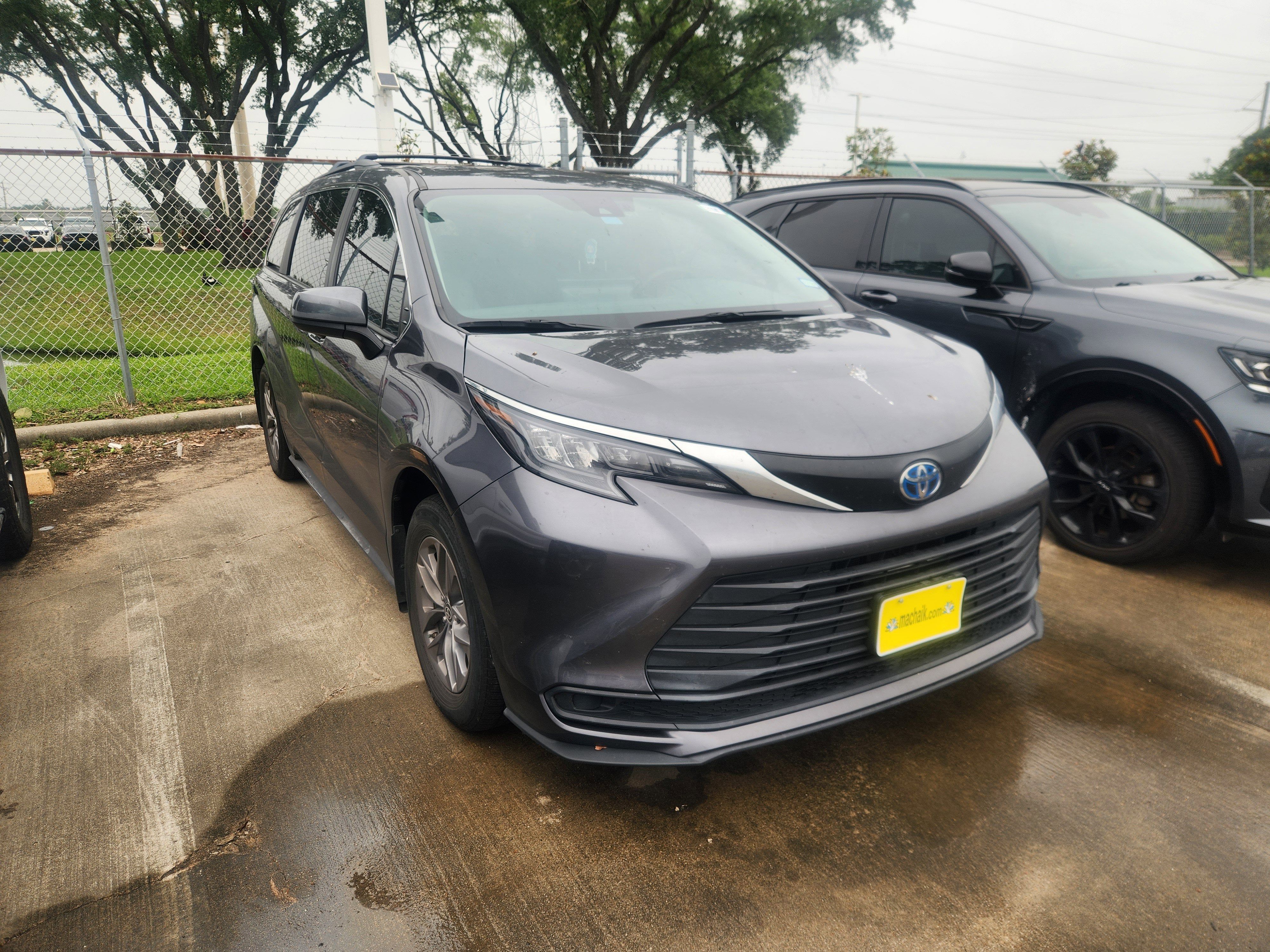 Used 2025 Toyota Sienna
