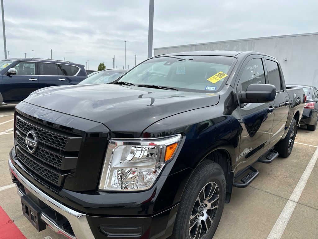Used 2024 Nissan Titan