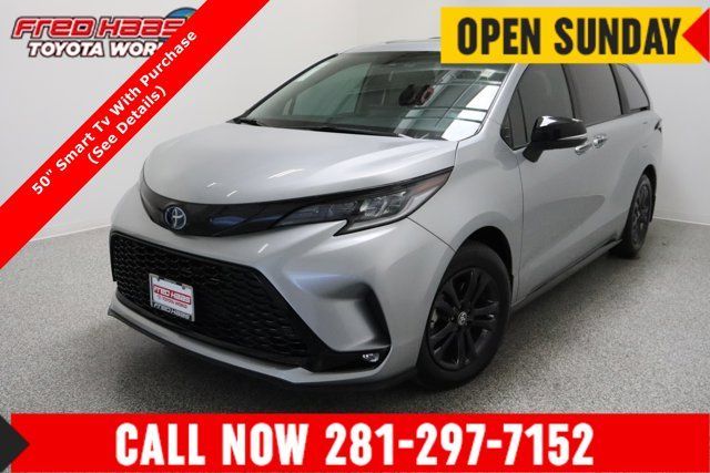 Used 2025 Toyota Sienna