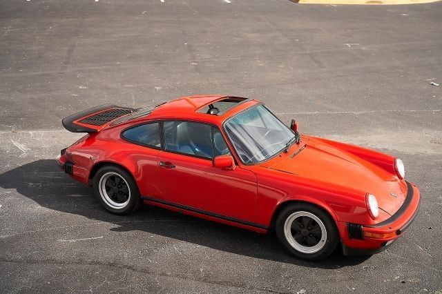 1987 Porsche 911's photo