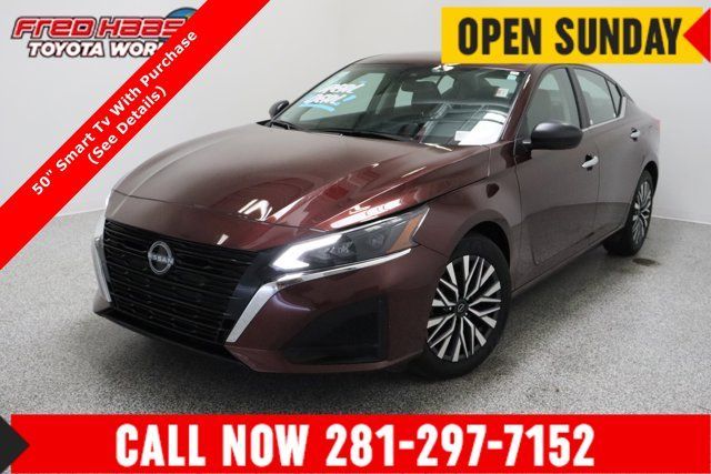 Used 2025 Nissan Altima